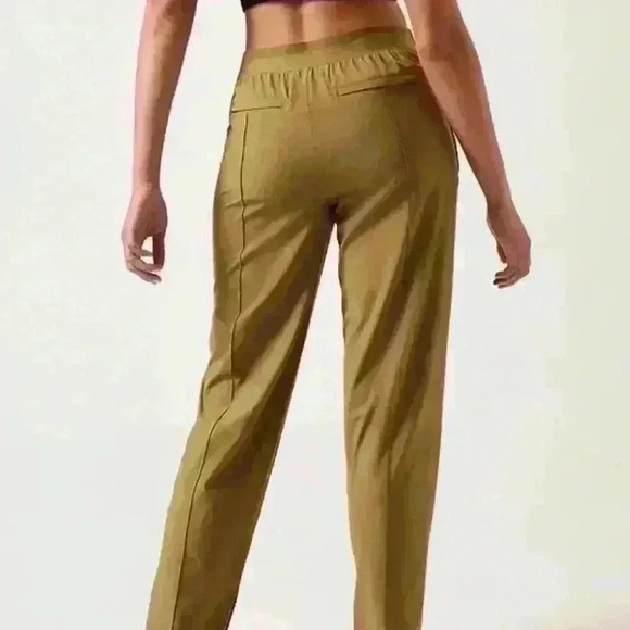 Athleta Brooklyn Heights Vienna Slim Pants Tapestry Gold Size 22 NWT - Picture 2 of 16